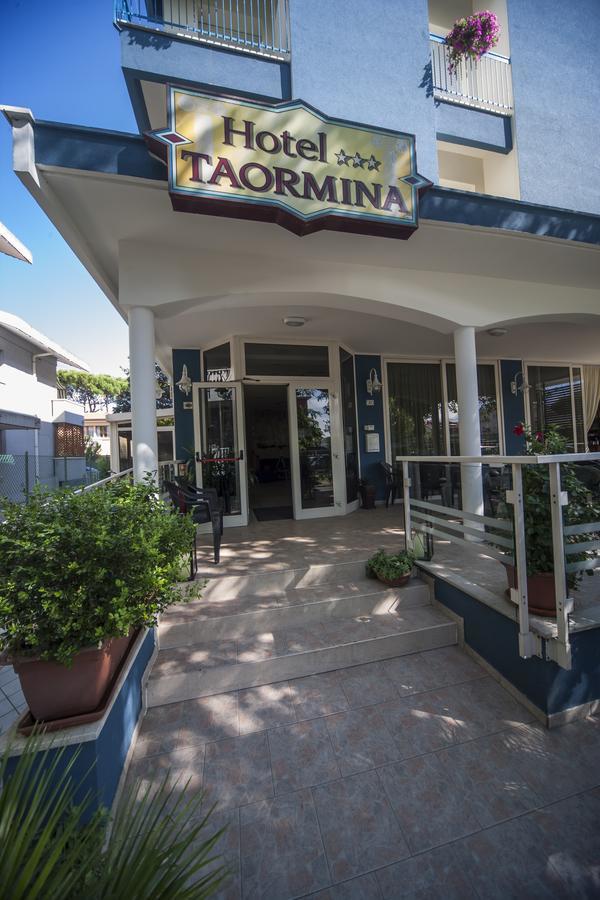 Hotel Taormina Riccione Exteriér fotografie