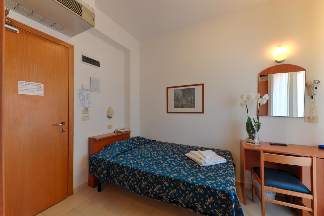 Hotel Taormina Riccione Exteriér fotografie