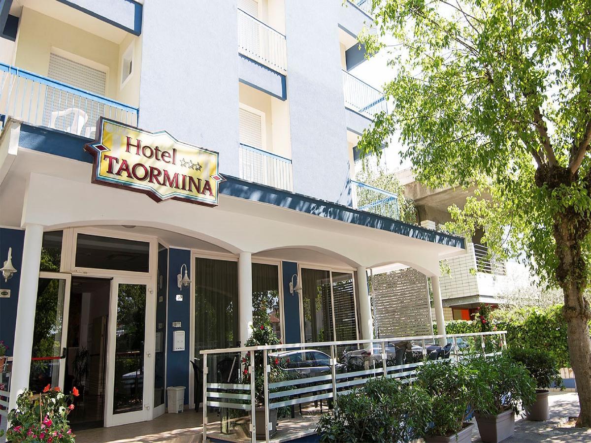 Hotel Taormina Riccione Exteriér fotografie